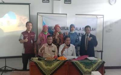 KEGIATAN PENILAIAN KINERJA KEPALA SEKOLAH (PKKS) SMK INSAN AQILAH 3 DEPOK - DI SMK SARI FARMA DEPOK
